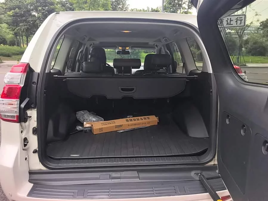 Toyota Prado