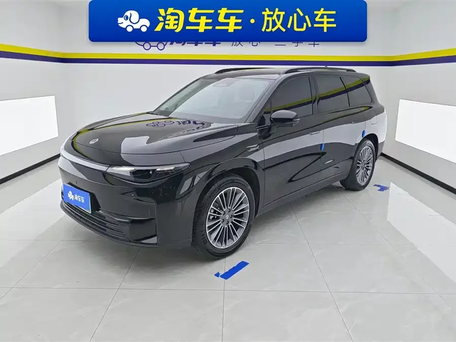 Leapmotor C16