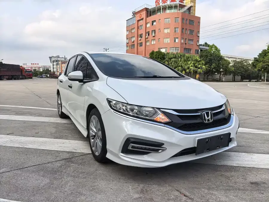 Honda Jade