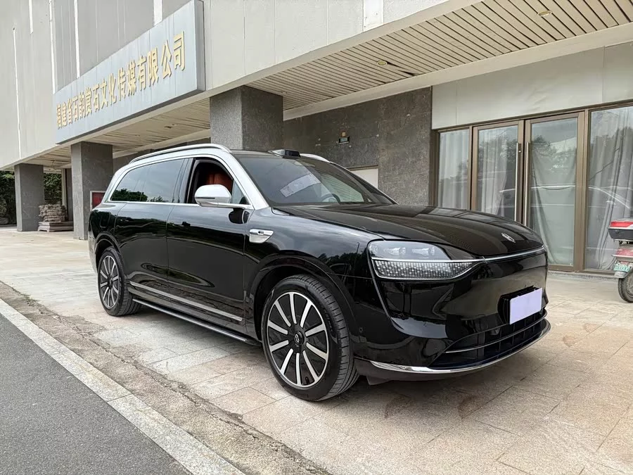 AITO Wenjie M9
