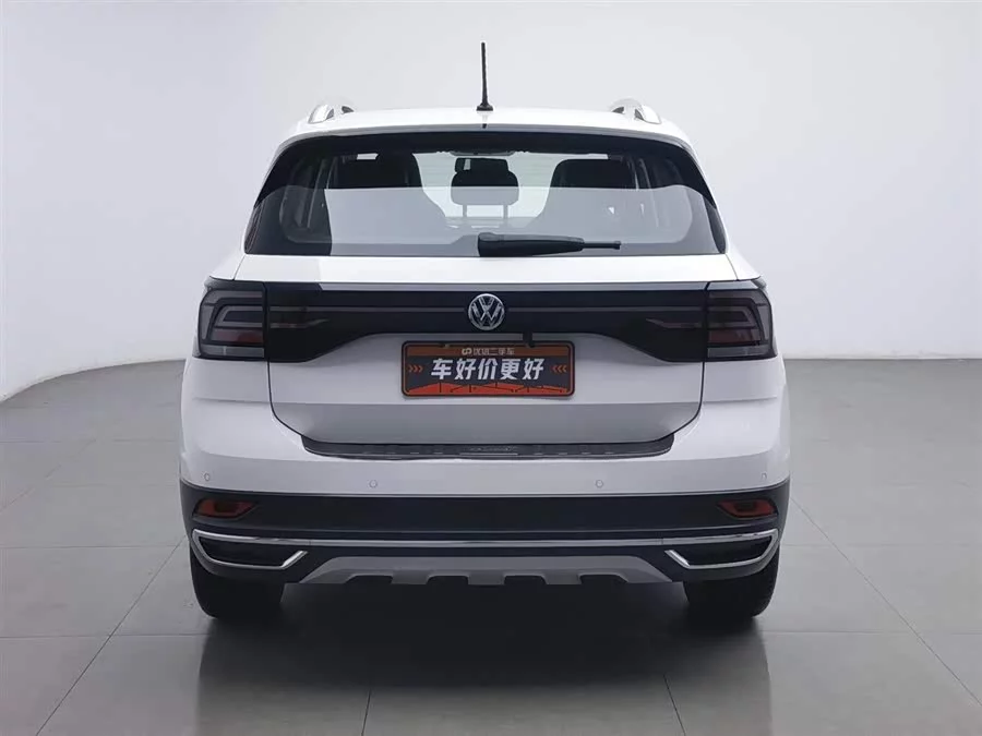 Volkswagen T-Cross (Tukai)