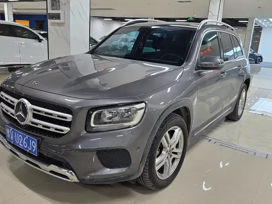 Mercedes Benz GLB