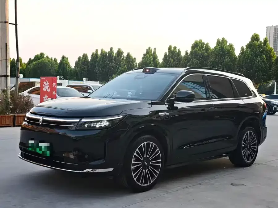 AITO Wenjie M7