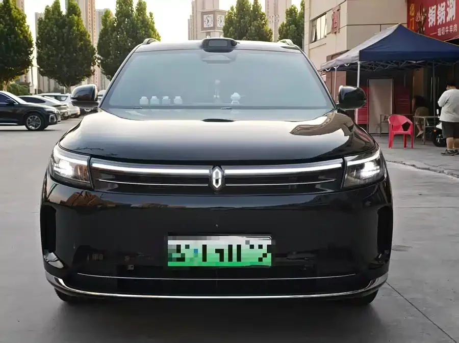 AITO Wenjie M7
