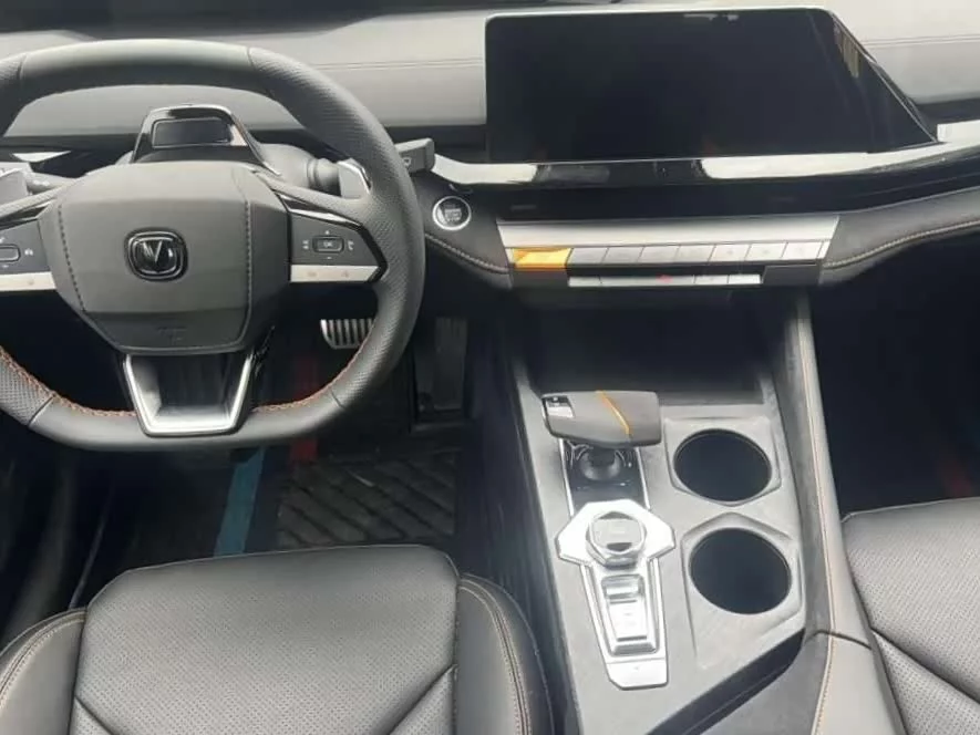 Changan UNI-V