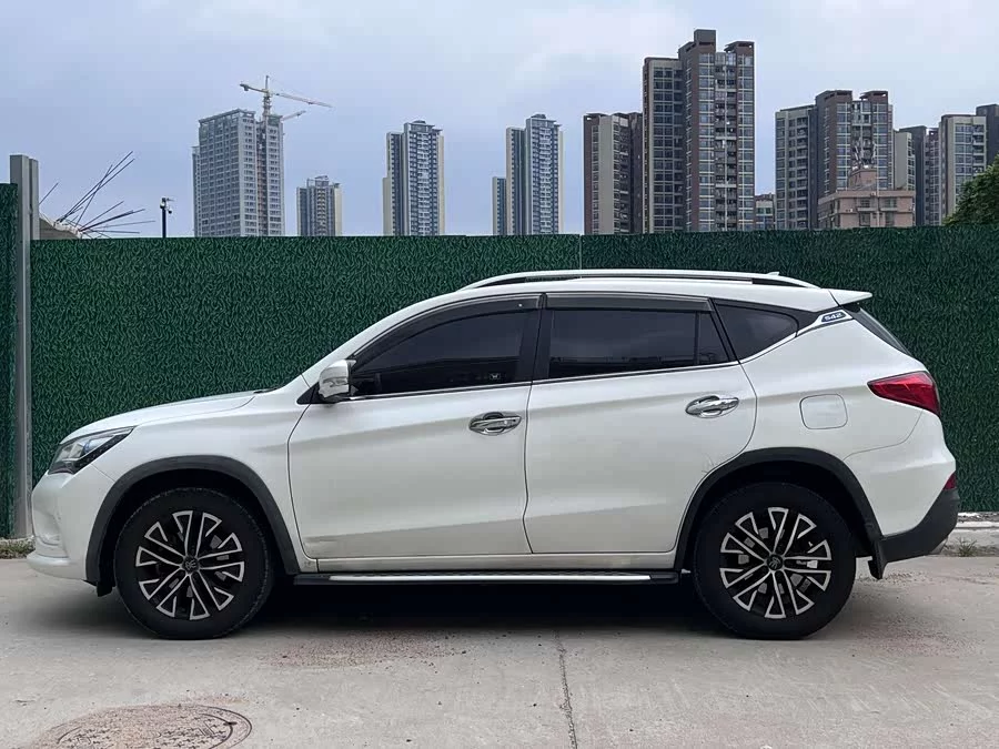 BYD Song New Energy