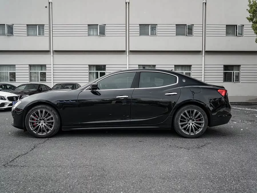 Maserati Ghibli