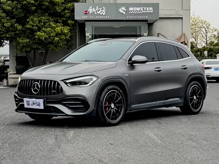 Mercedes Benz GLA AMG