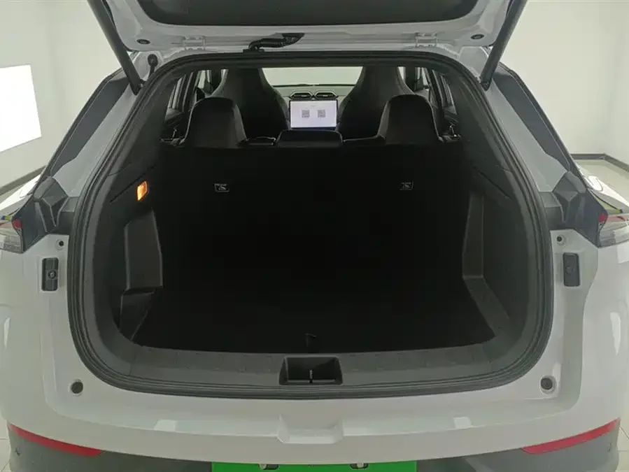 Dongfeng L7