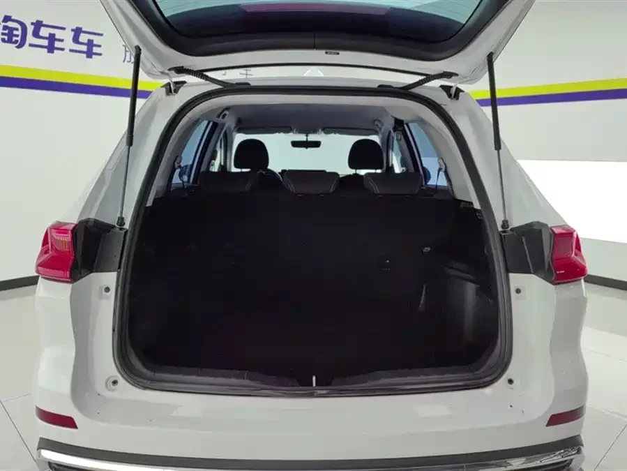 Haval M6