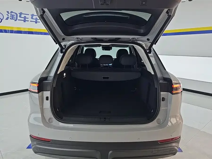 Chery Fengyun T9
