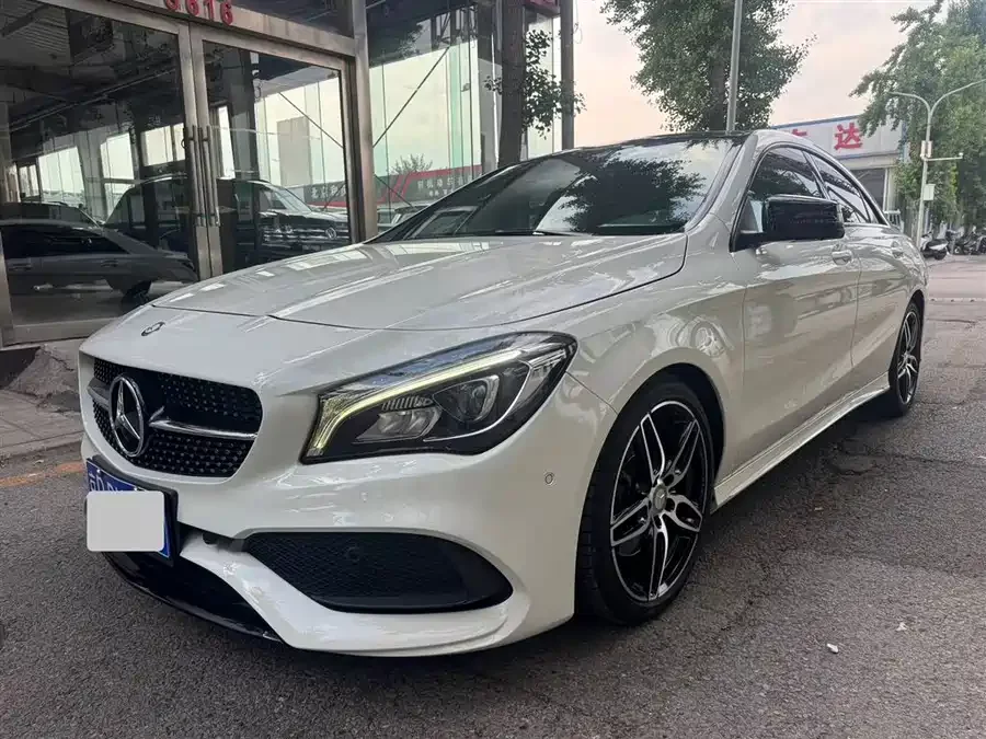 Mercedes-Benz CLA