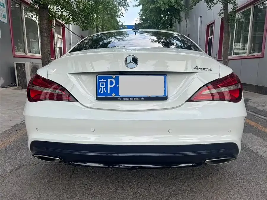Mercedes-Benz CLA