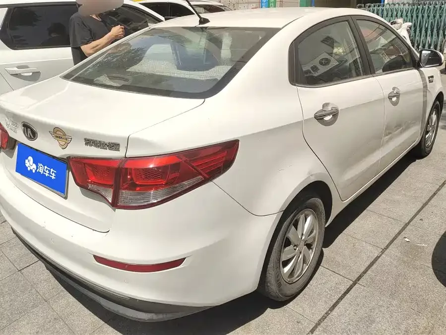 Kia K2