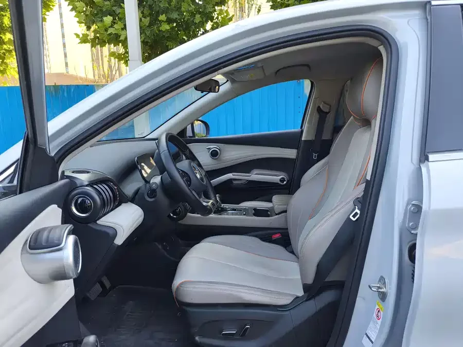 BYD Yuan PLUS