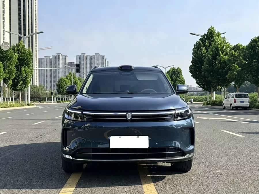 AITO Wenjie M7