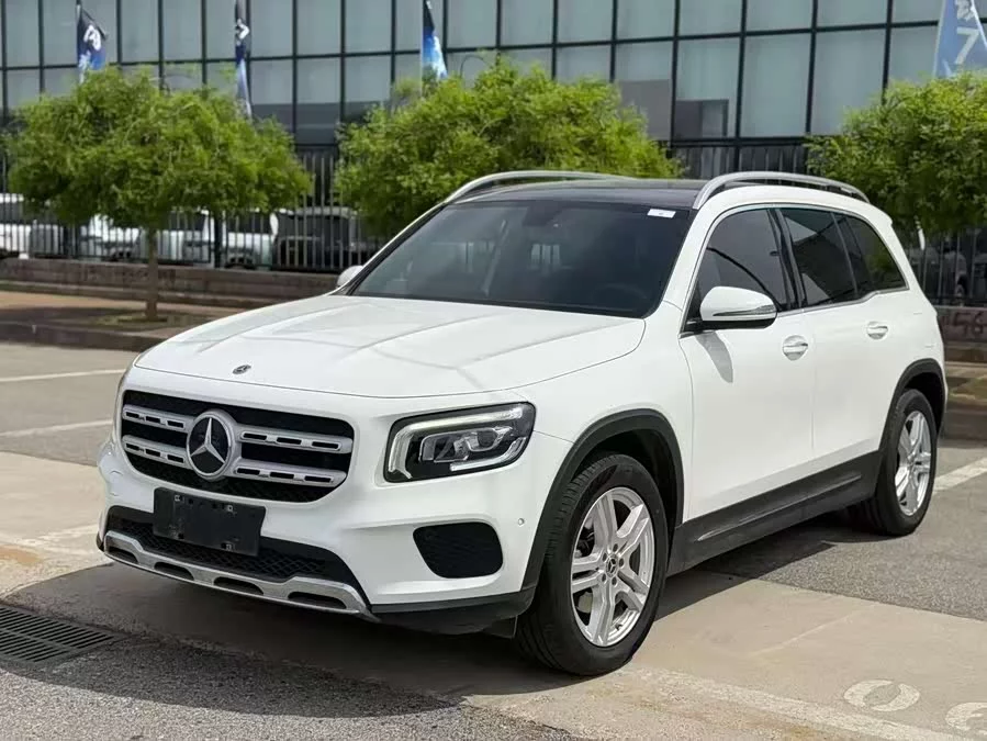 Mercedes Benz GLB