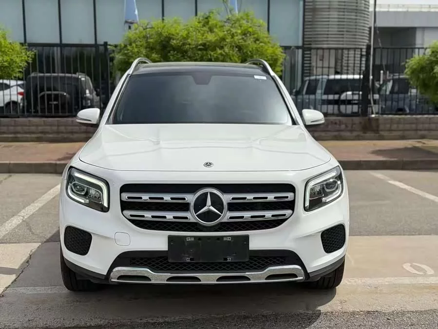 Mercedes Benz GLB