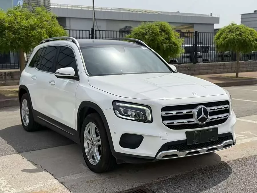 Mercedes Benz GLB