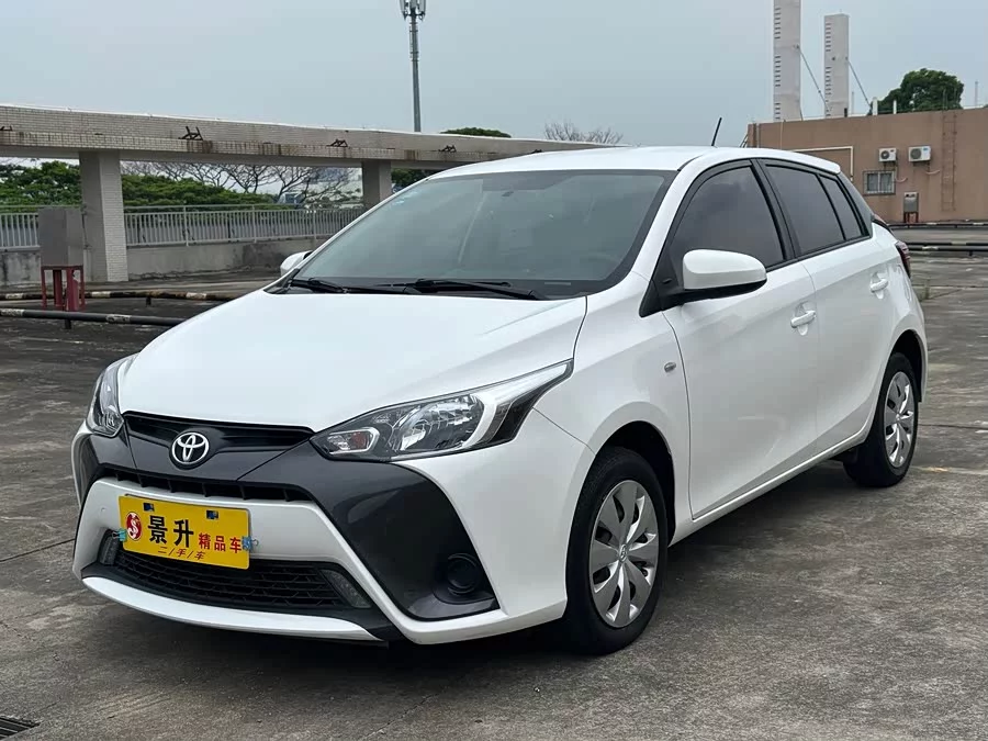 Toyota YARiS L