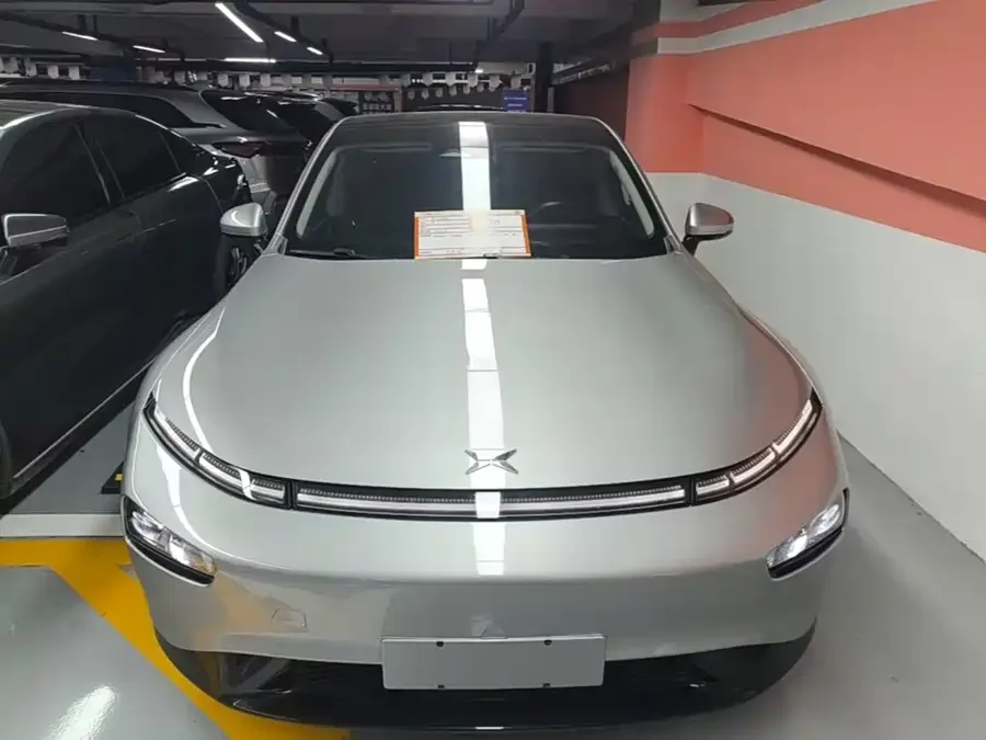 Xpeng P7