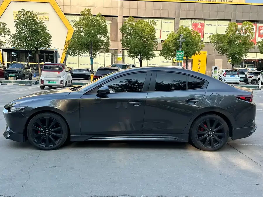 Mazda 3