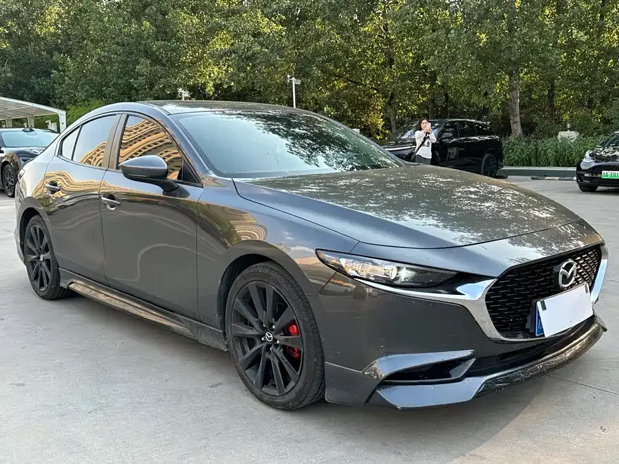 Mazda 3