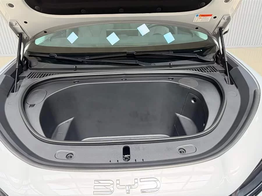 BYD Sea Lion 05 EV