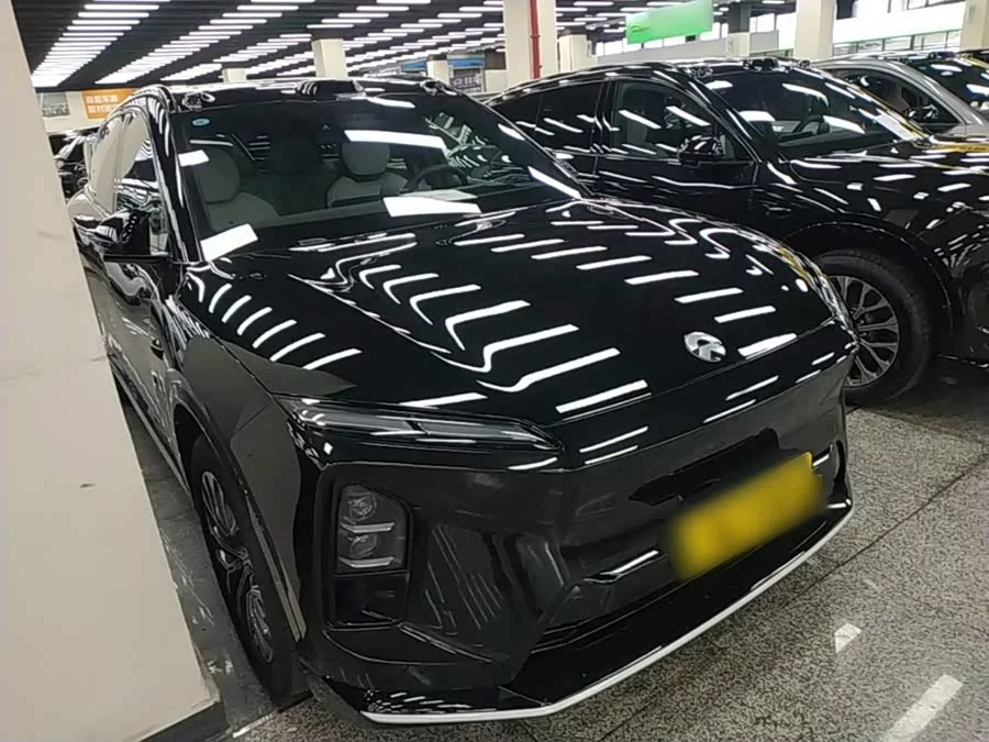 NIO ES6