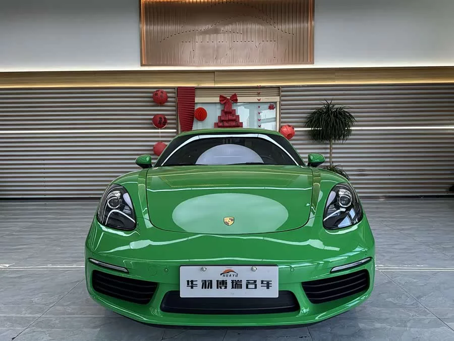 Porsche 718