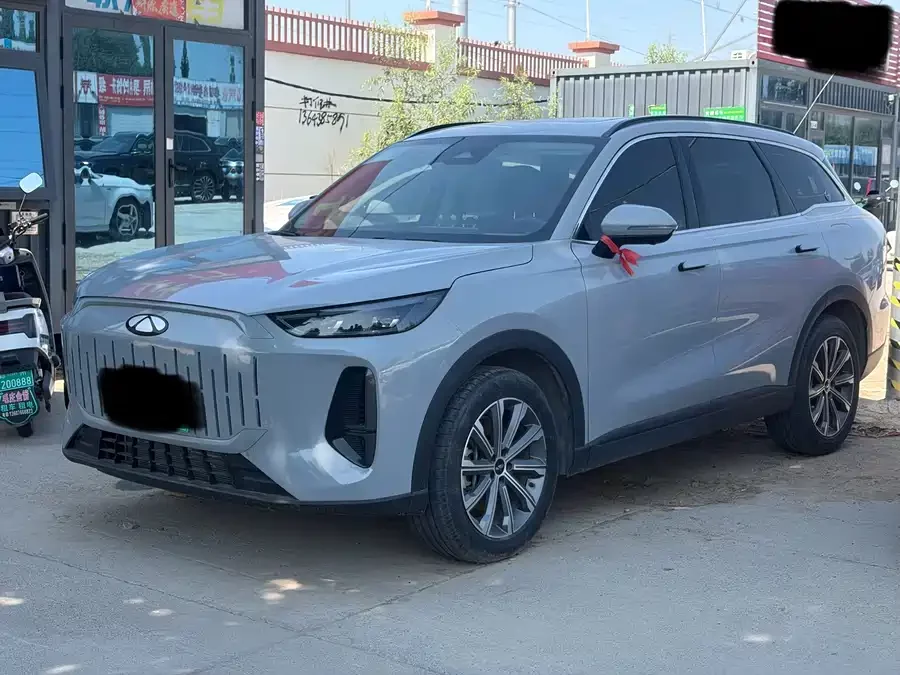 Chery Fengyun T9