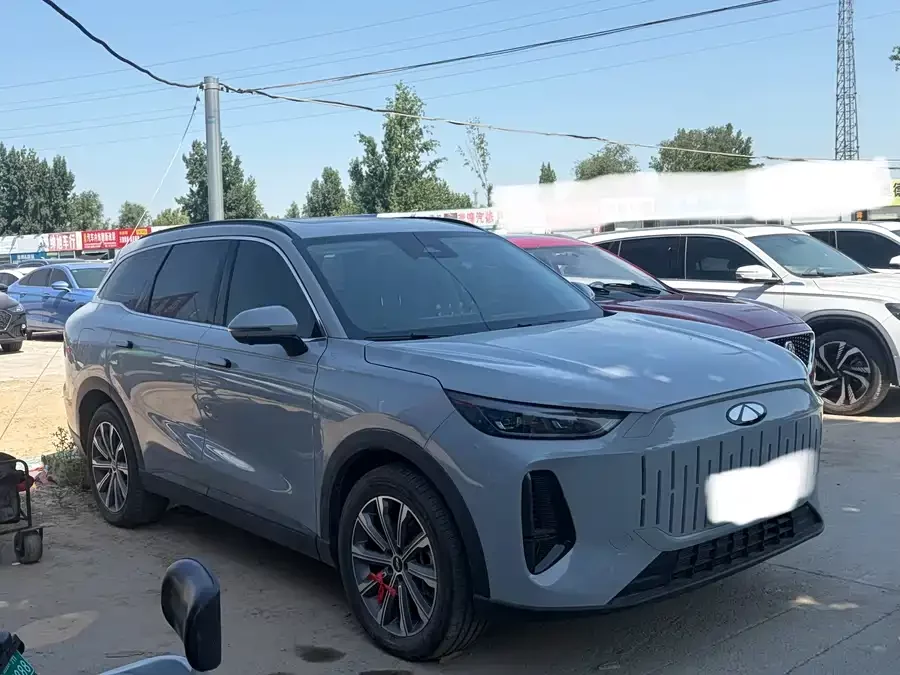 Chery Fengyun T9