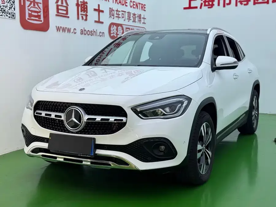 Mercedes Benz GLA