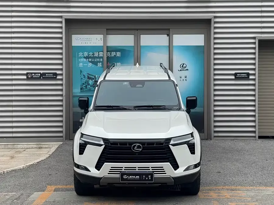 Lexus GX