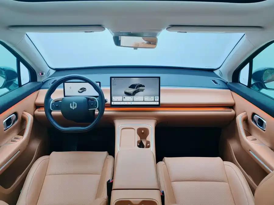 Leapmotor C10