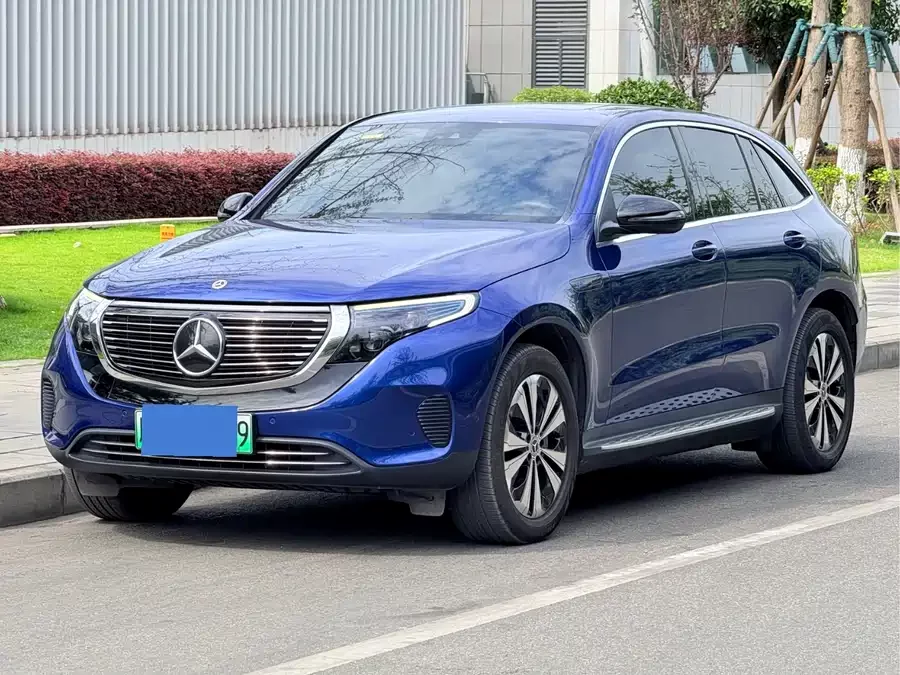 Mercedes Benz EQC