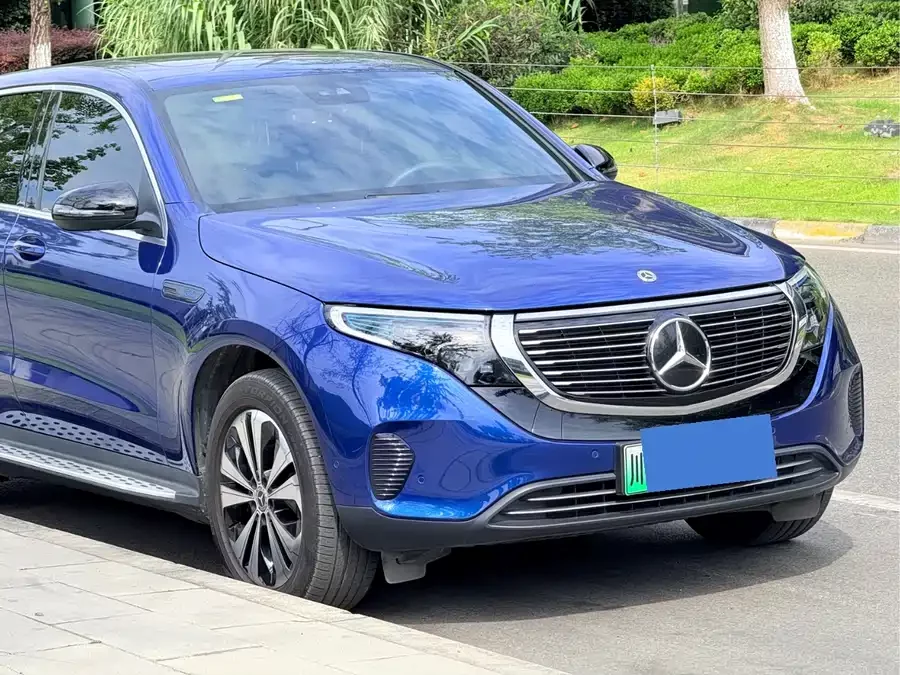 Mercedes Benz EQC
