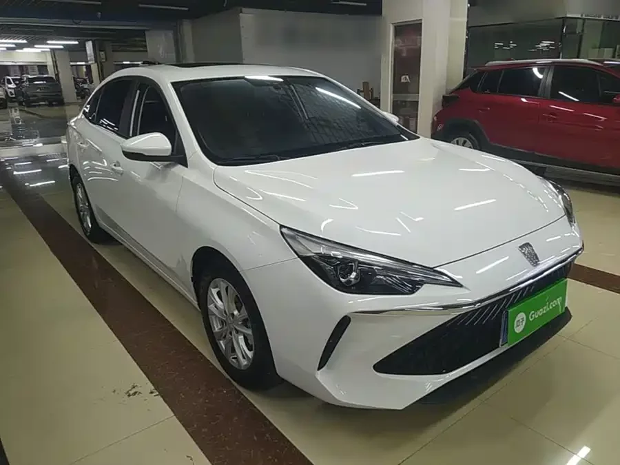 Roewe i5