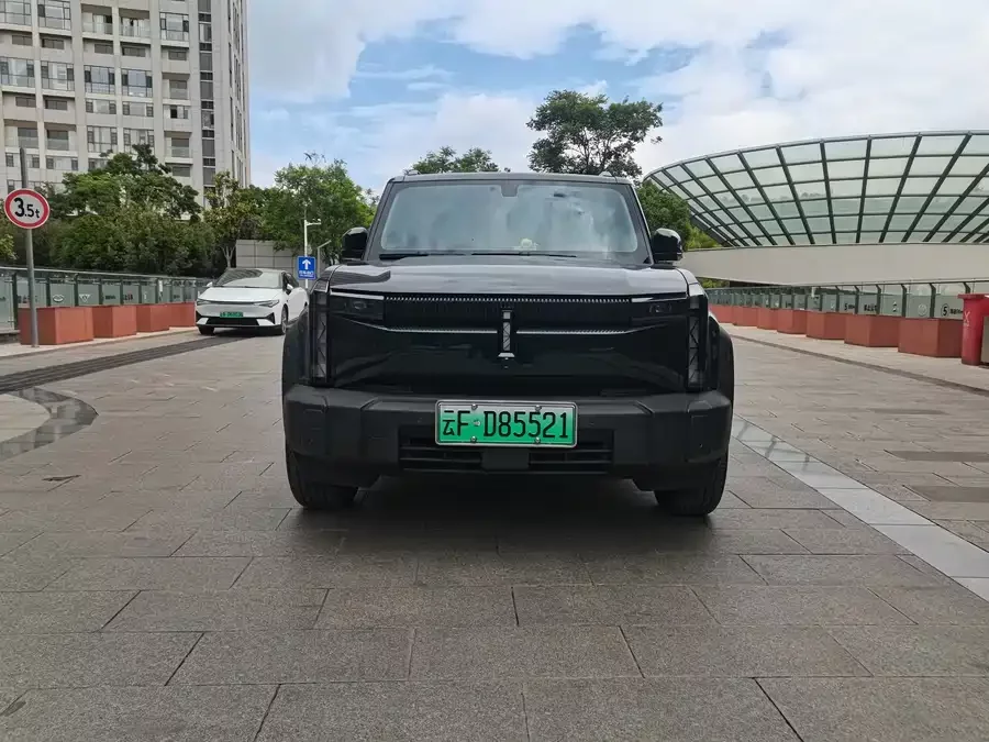 iCAR 03