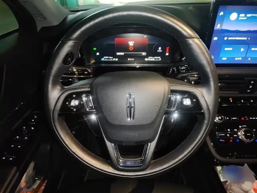 Lincoln Adventurer