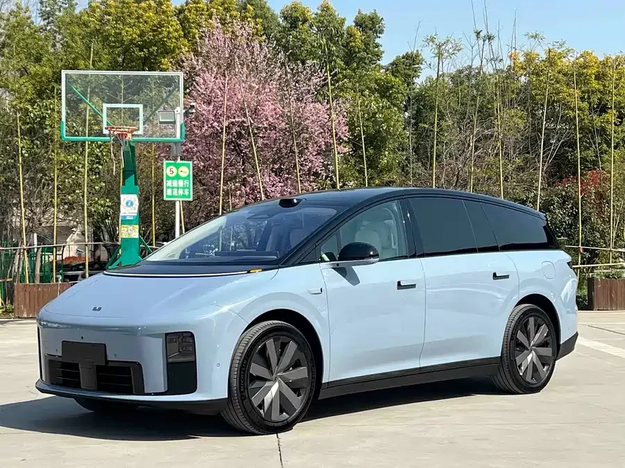 Li Ideal i8