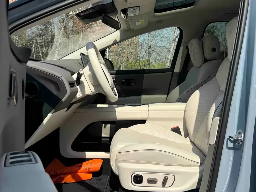 Li Ideal i8