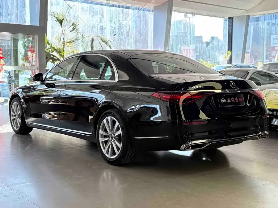 Mercedes Benz S class