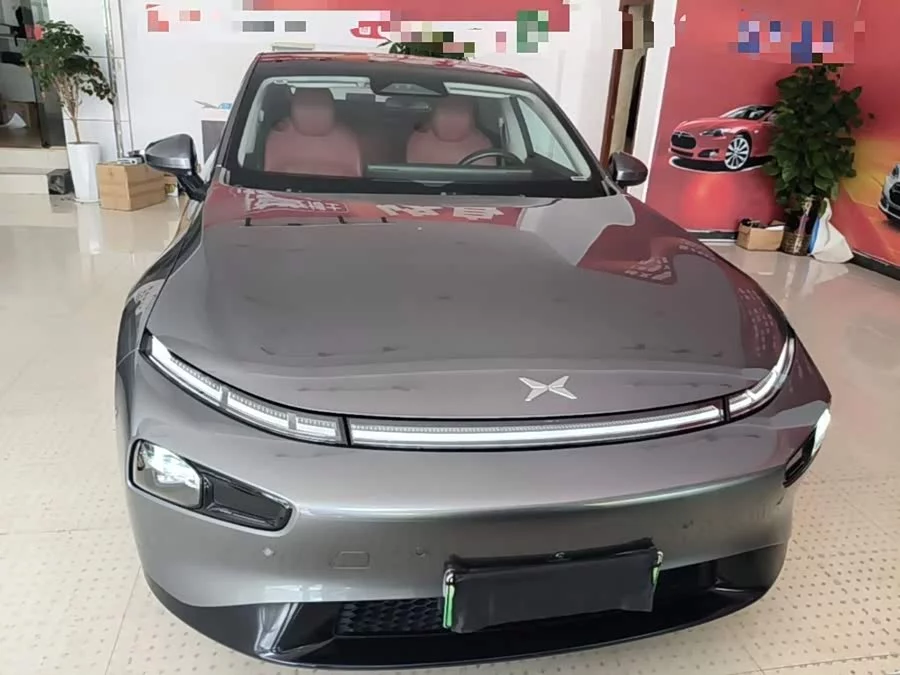 Xpeng P7