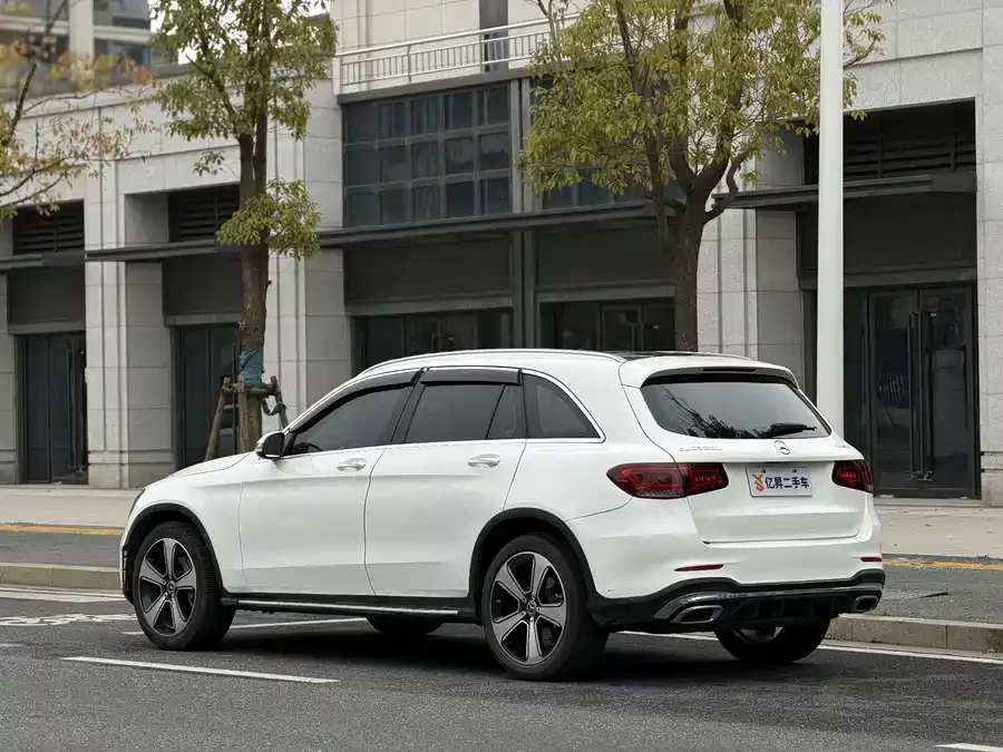 Mercedes Benz GLC
