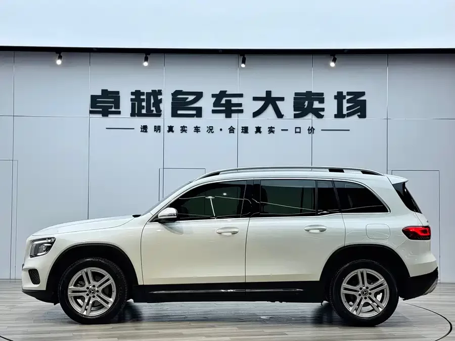 Mercedes Benz GLB