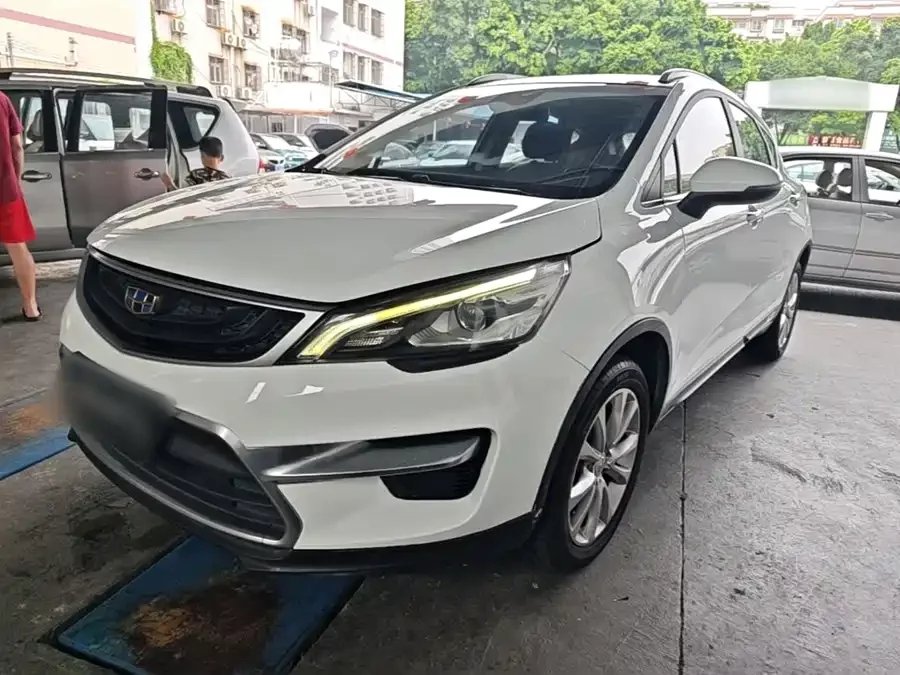 Geely Emgrand GS