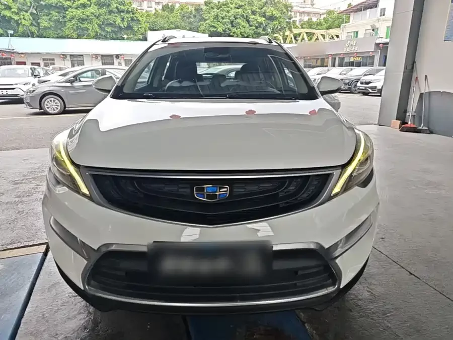 Geely Emgrand GS