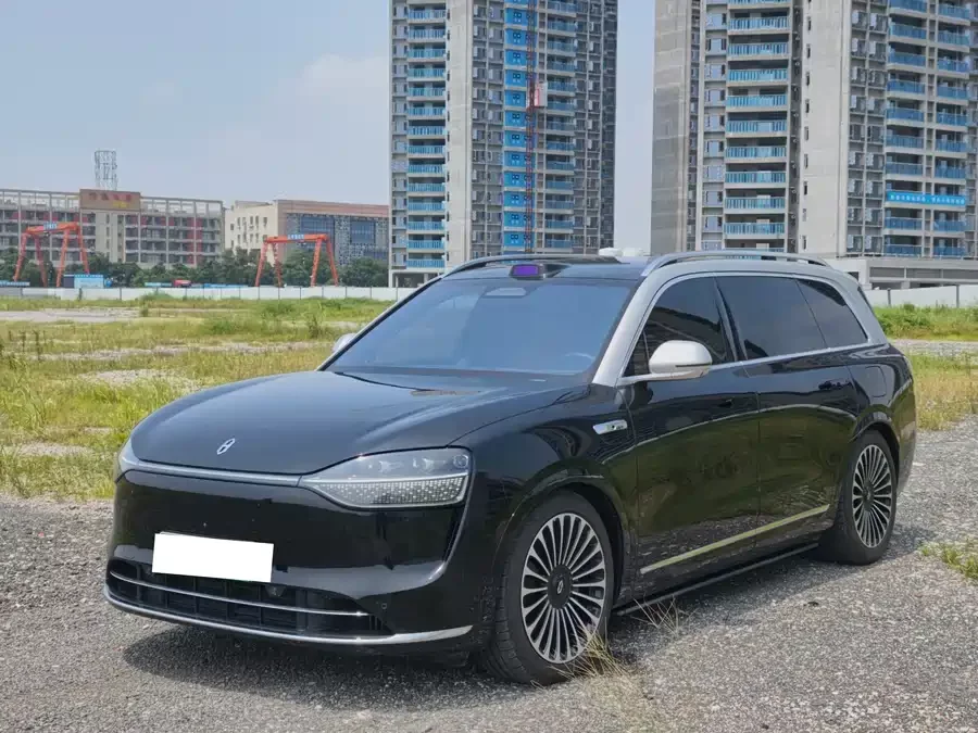AITO Wenjie M9