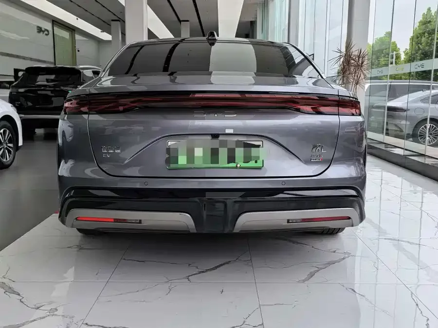 BYD Han L